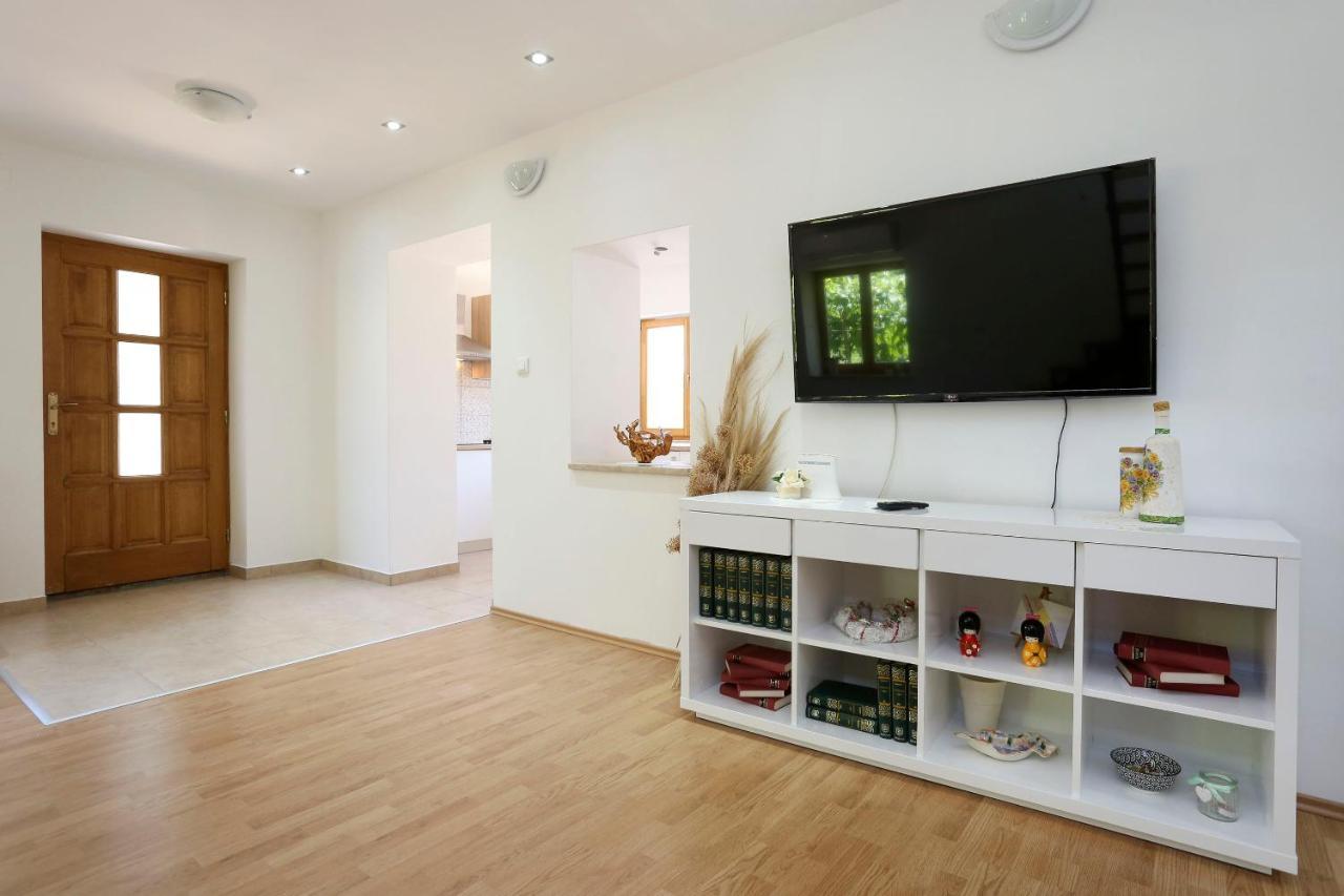 House Marijan Villa Sestanovac Exterior photo
